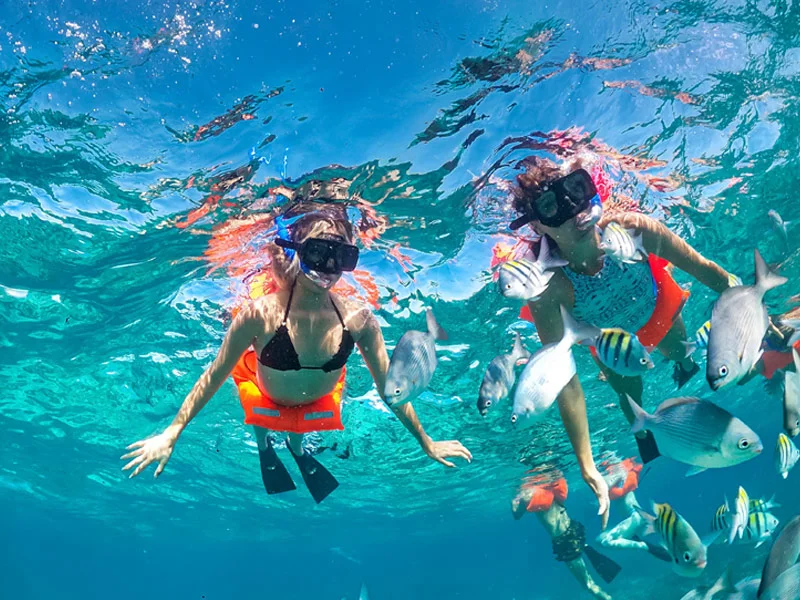 Excursion Isla Mujeres catamaran buceo